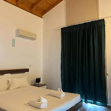 Villa Nissi Beach With Pool Ayia Thekla 